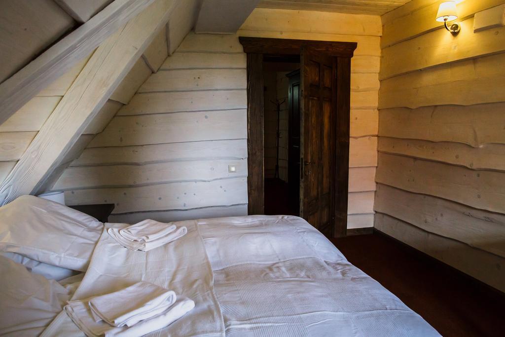 Blyzhche Neba Guest House Yablunytsya Ngoại thất bức ảnh